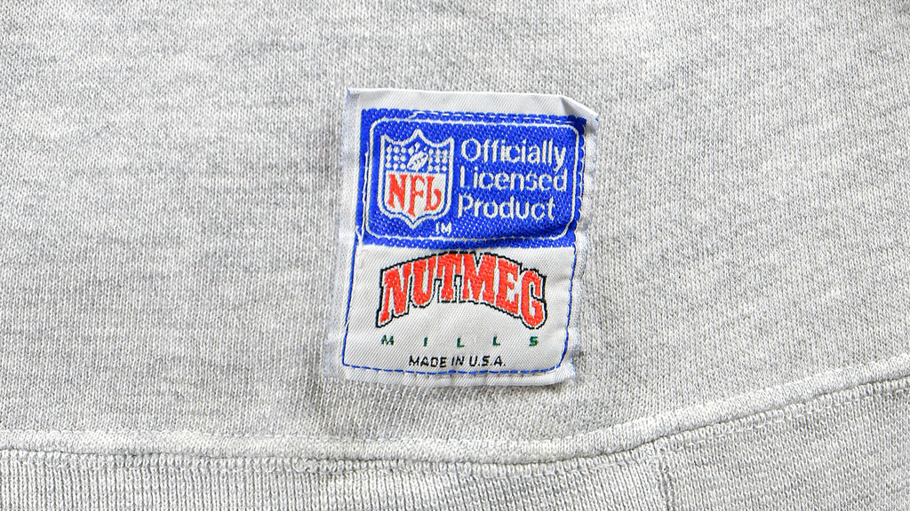 NFL (Nutmeg) - Buffalo Bills Crew Neck Sweatshirt 1990s X-Large Vintage Retro Football