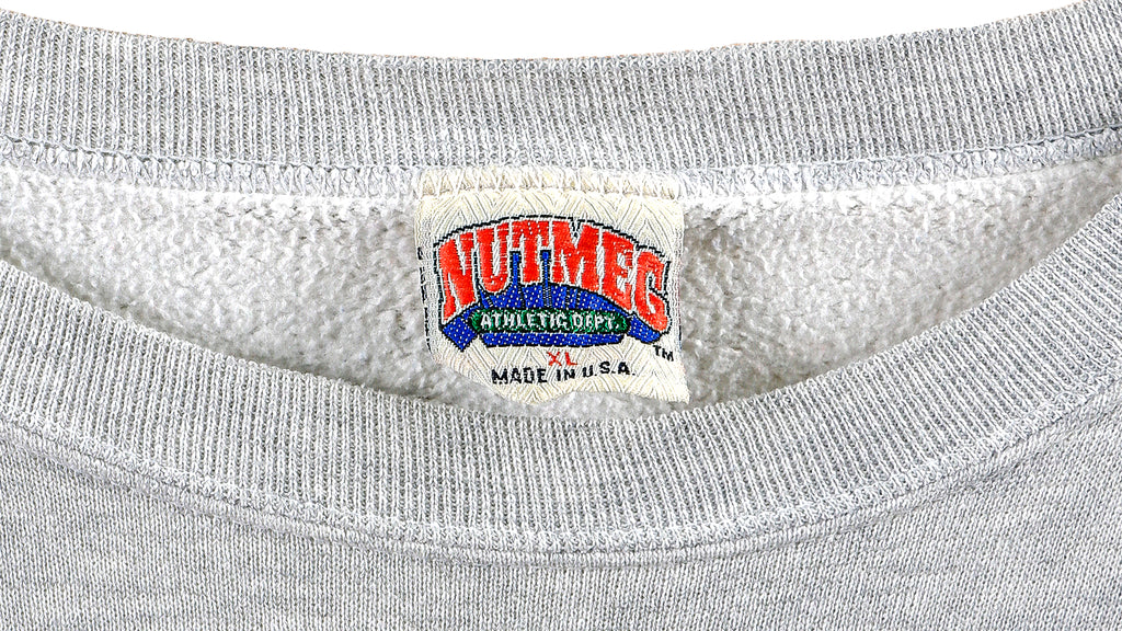 NFL (Nutmeg) - Buffalo Bills Crew Neck Sweatshirt 1990s X-Large Vintage Retro Football