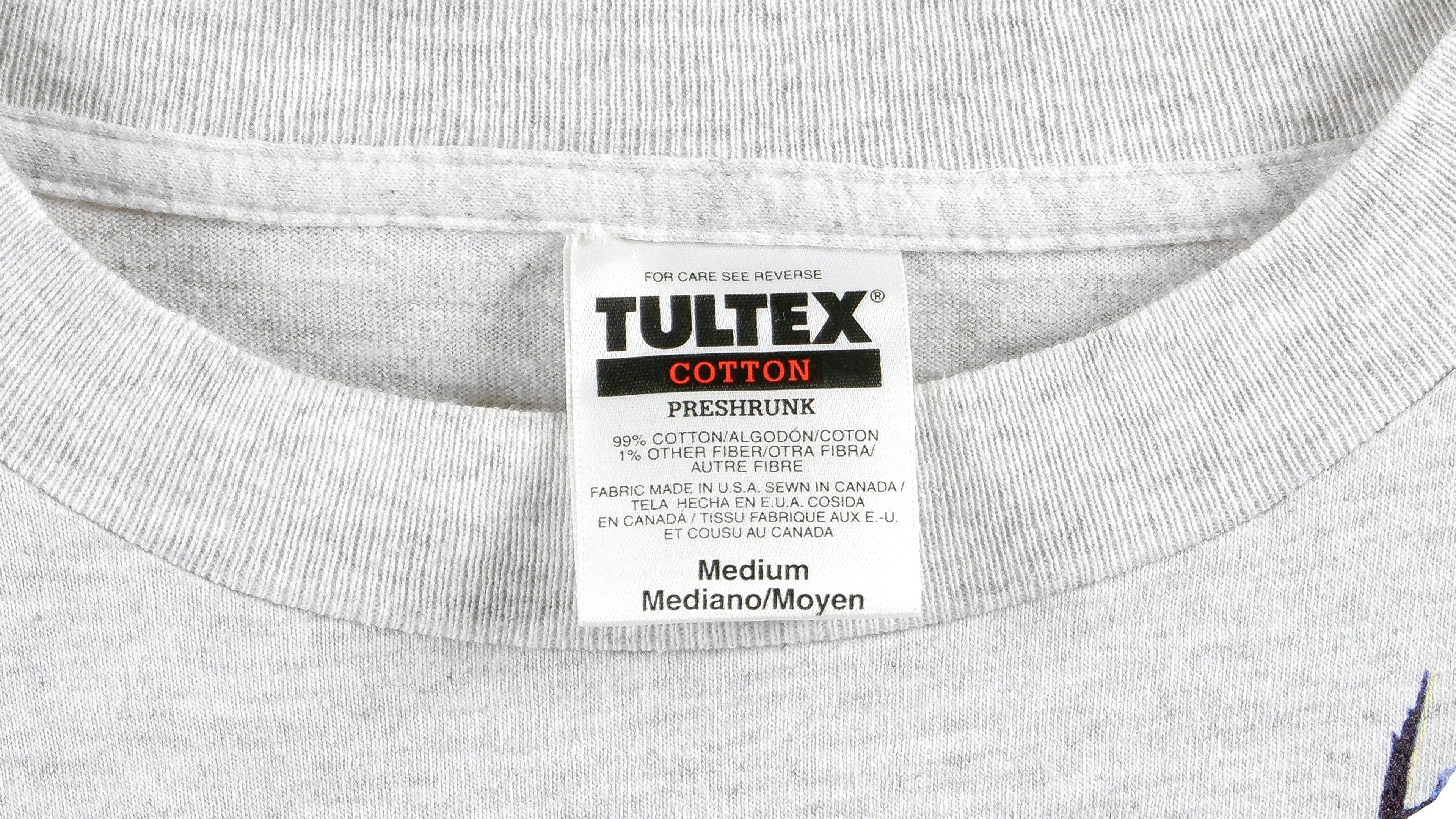 Vintage (Tultex) - Eagle by Sue Coleman, Chemainus, B.C. Deadstock T-Shirt 1990s Medium Retro