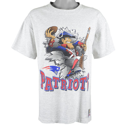 Vintage Logo 7 Label - NEW ENGLAND PATRIOTS Pat the Patriot (LG) Shirt  Jersey