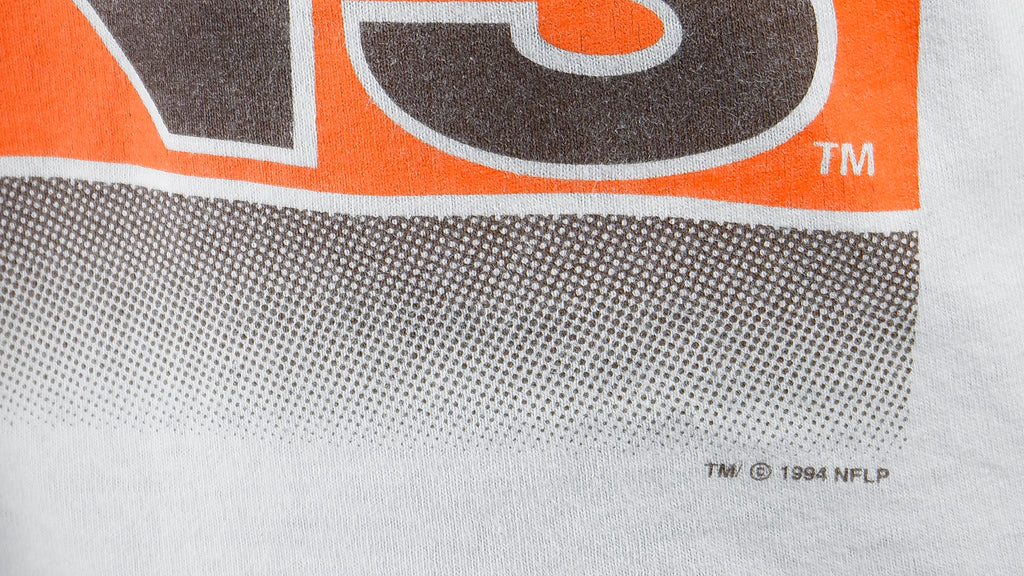 NFL (Salem) - Cleveland Browns T-Shirt 1990s X-Large Vintage Retro Football