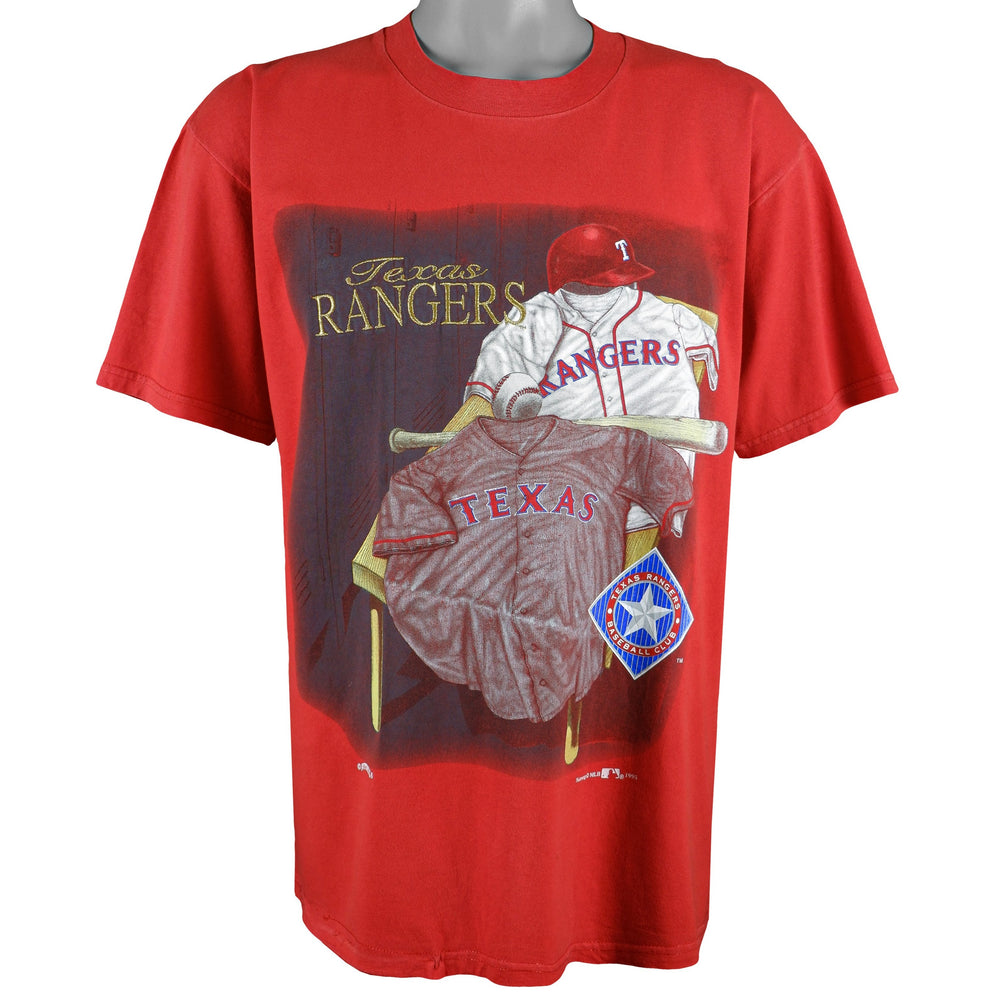 MLB (Nutmeg) - Texas Rangers T-Shirt 1995 Large Vintage Retro Baseball