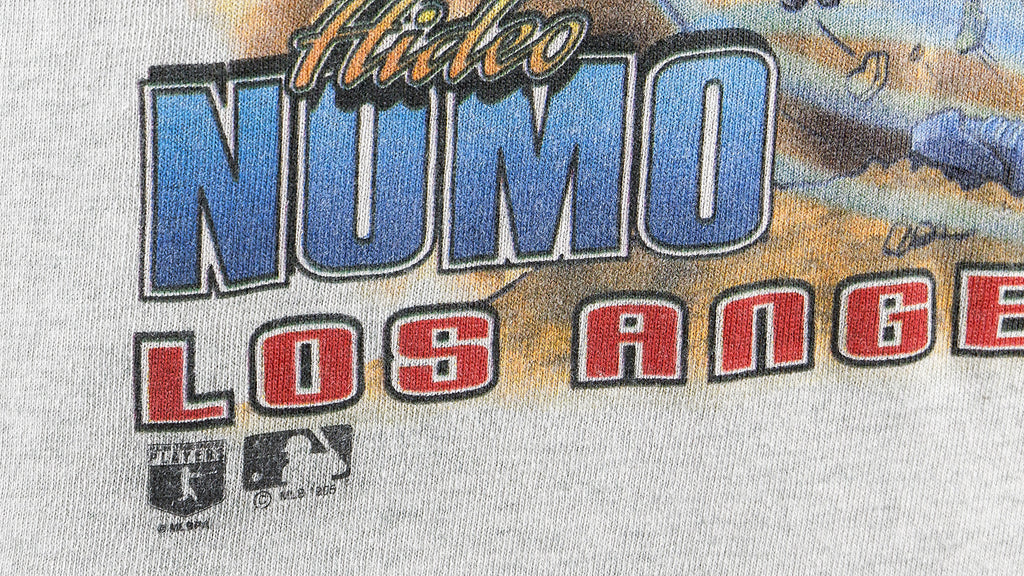 MLB (Salem) - Hideo Nomo, Los Angeles, Dodgers T-Shirt 1990s Medium Vintage Retro Baseball