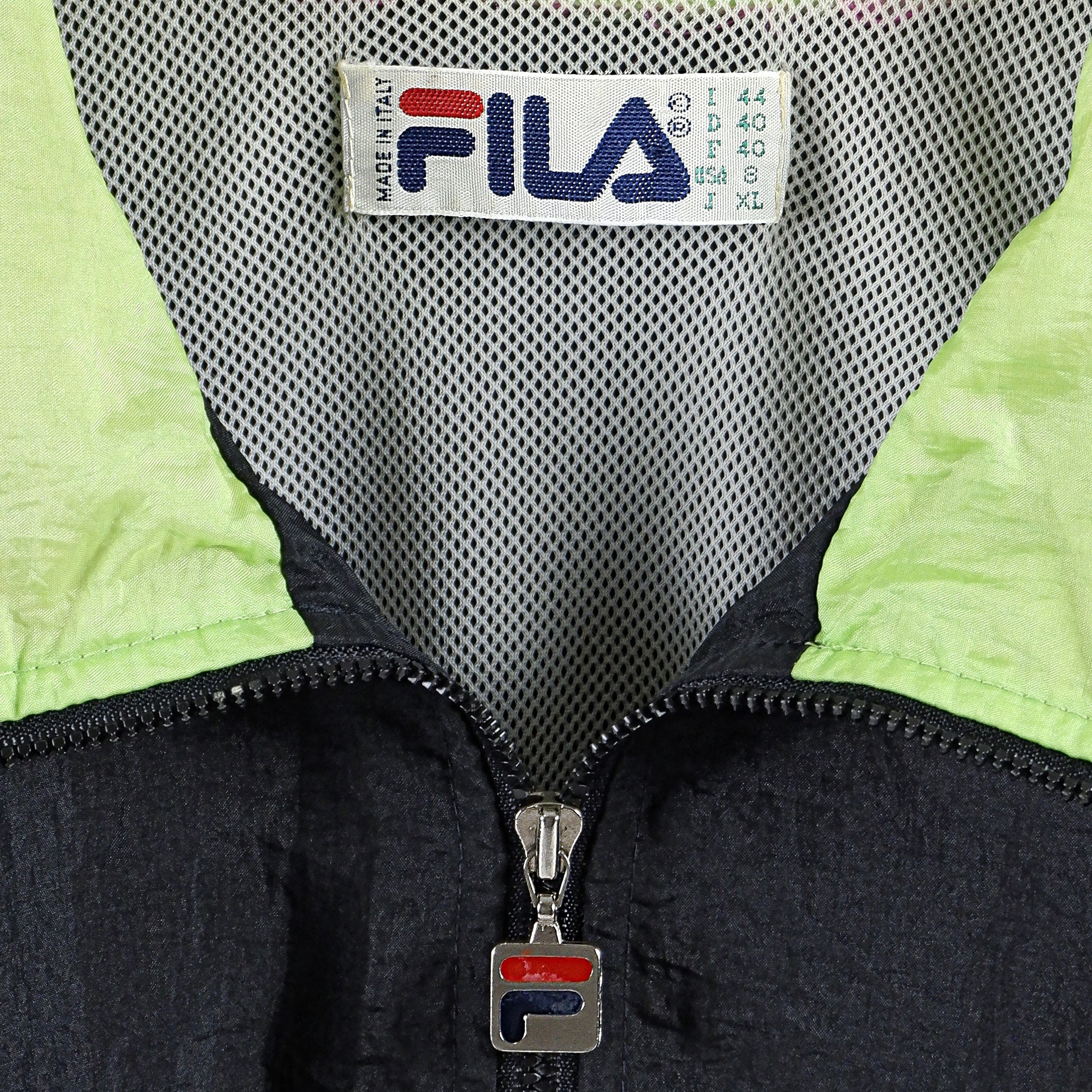 FILA - Black with Purple Windbreaker 1990s Large Vintage Retro