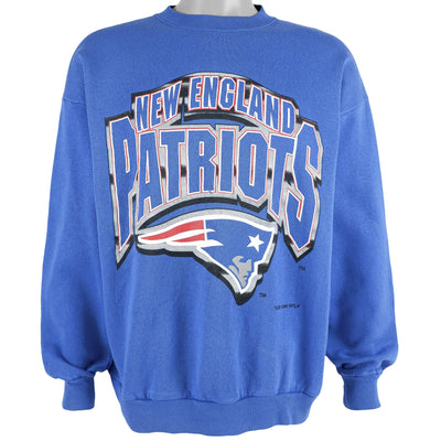 NFL (Logo 7) - New England Patriots Crew Neck Sweatshirt 1996 Large