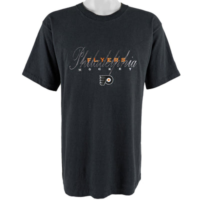 NHL (Pro Player) - Philadelphia Flyers Hockey Spell-Out T-Shirt 1990s Large