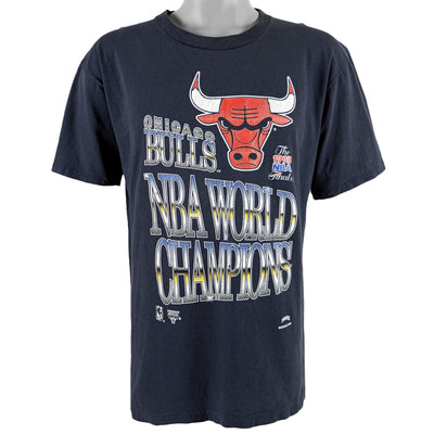 NBA (Nutmeg) - Chicago Bulls, World Champions Spell-Out T-Shirt 1993 Large