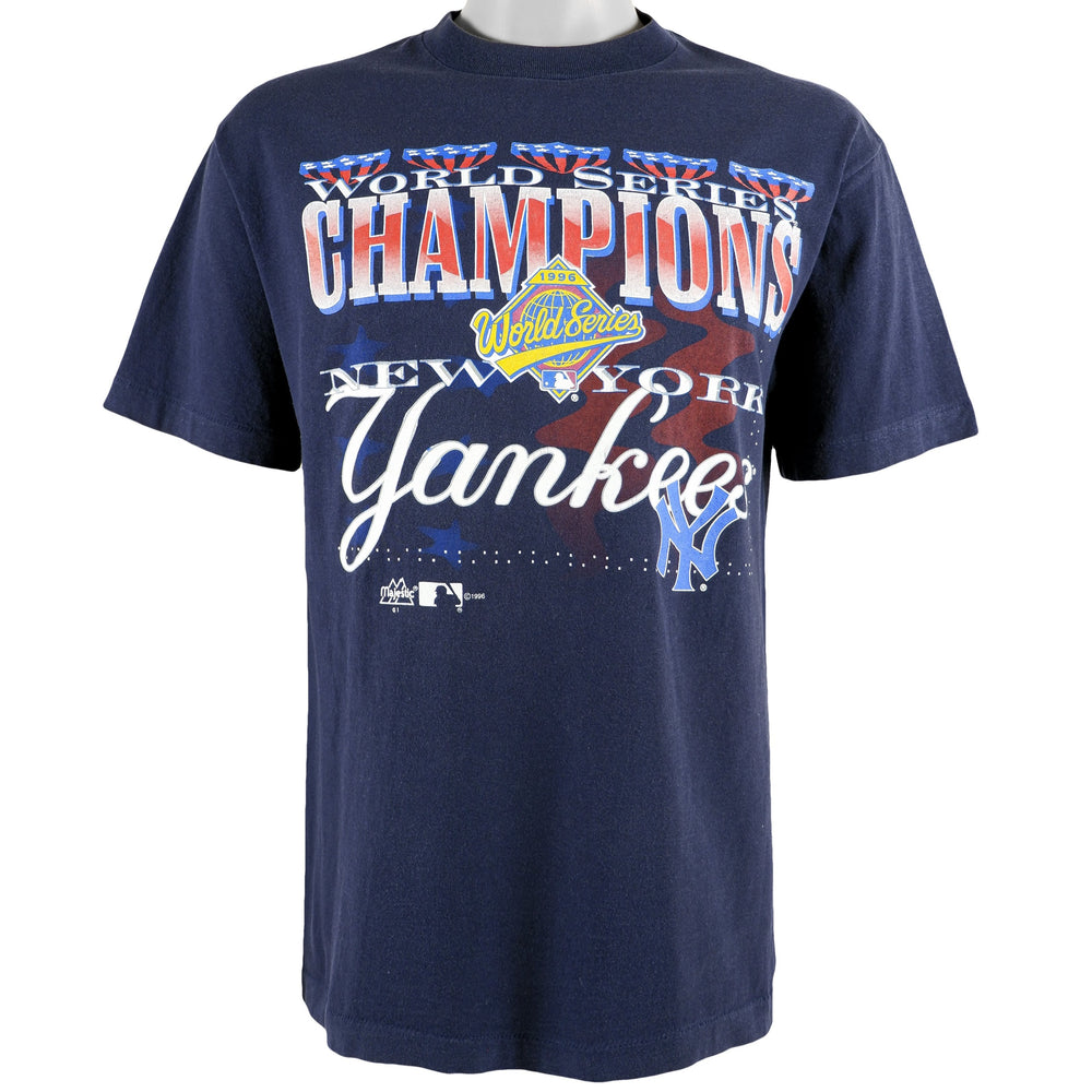 MLB (Majestic) - New York Yankees T-Shirt 1996 Large Vintage Retro Baseball