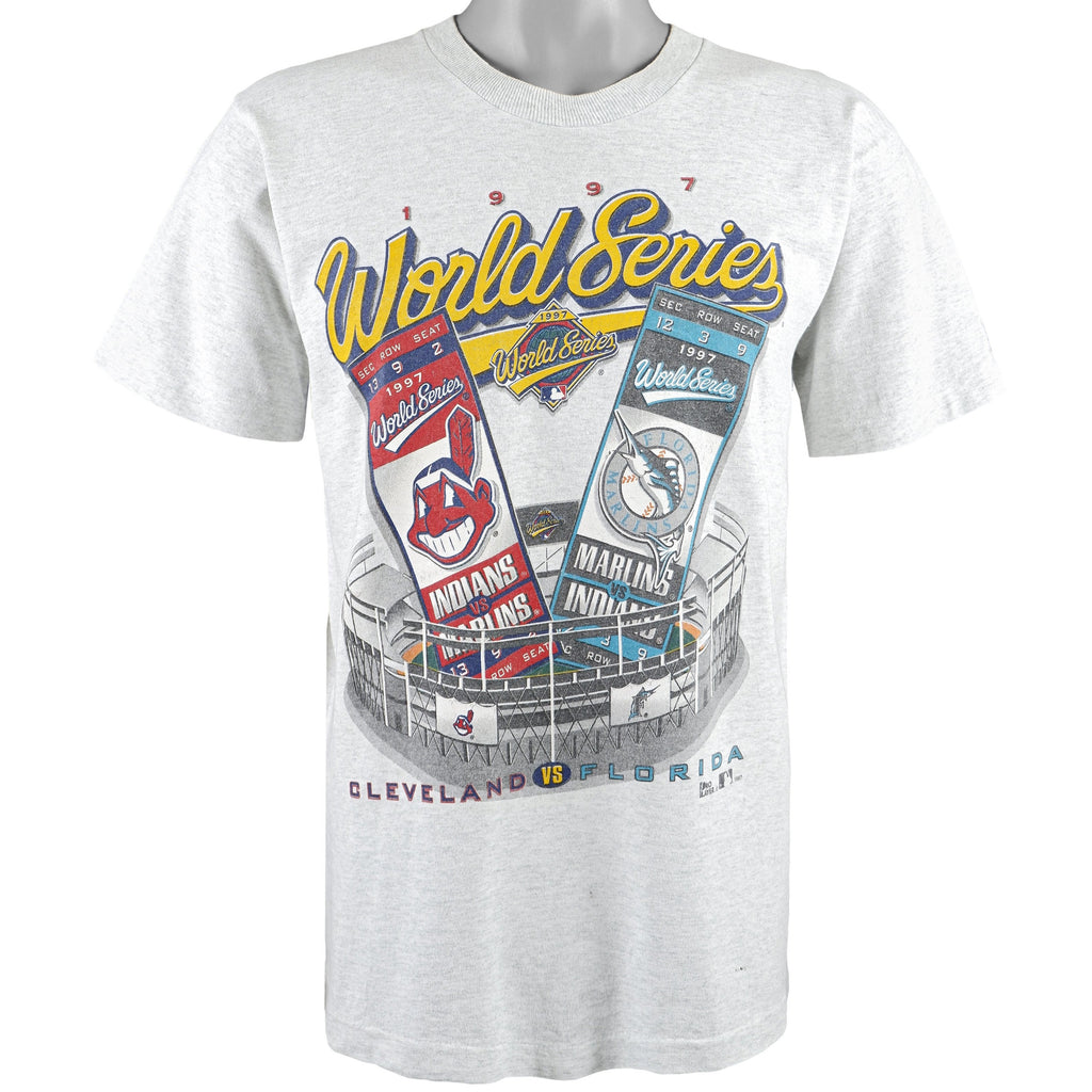 MLB (Pro Player) - Cleveland VS Florida World Series Champion Spell-Out T-Shirt 1997 Medium Vintage Retro Baseball