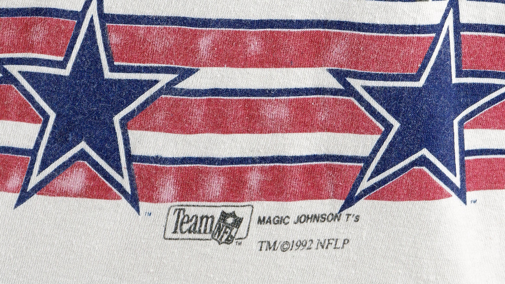 NFL (Magic JohnsonT) - Dallas Cowboys T-Shirt 1993 Large Vintage Retro Football