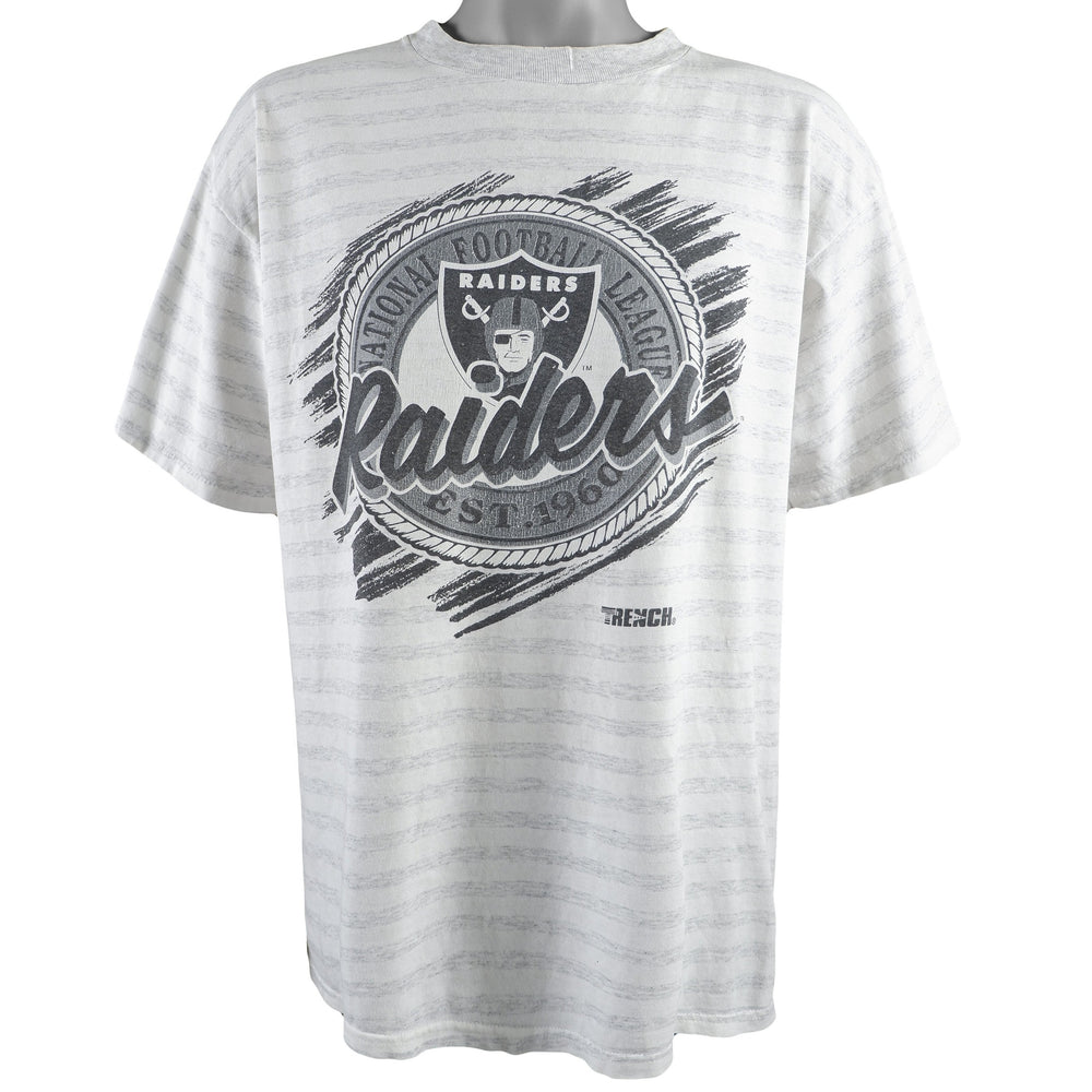 NFL (Trench) - Oakland Raiders Spell-Out T-Shirt 1990s X-Large Vintage Retro Football
