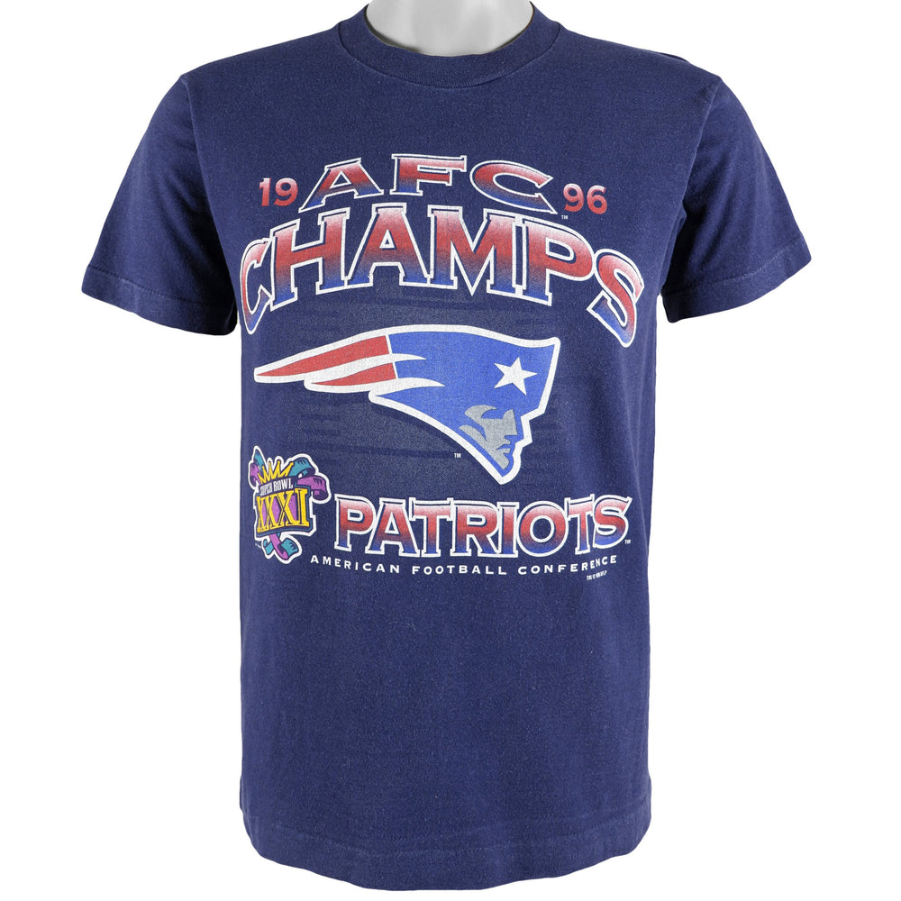NFL (Official Fan) -New England Patriots T-Shirt 1996 Large Vintage Retro Football
