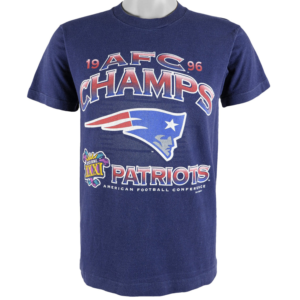NFL (Official Fan) -New England Patriots T-Shirt 1996 Large Vintage Retro Football