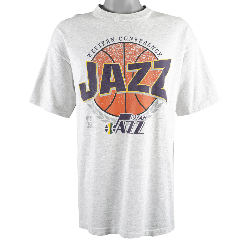 NBA (Locker Line) - Utah Jazz Spell-Out T-Shirt 1993 X-Large Vintage Retro Basketball
