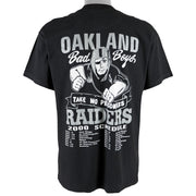 NFL (Gildan) - Oakland Raiders Spell-Out T-Shirt 2000 Large Vintage Retro Football