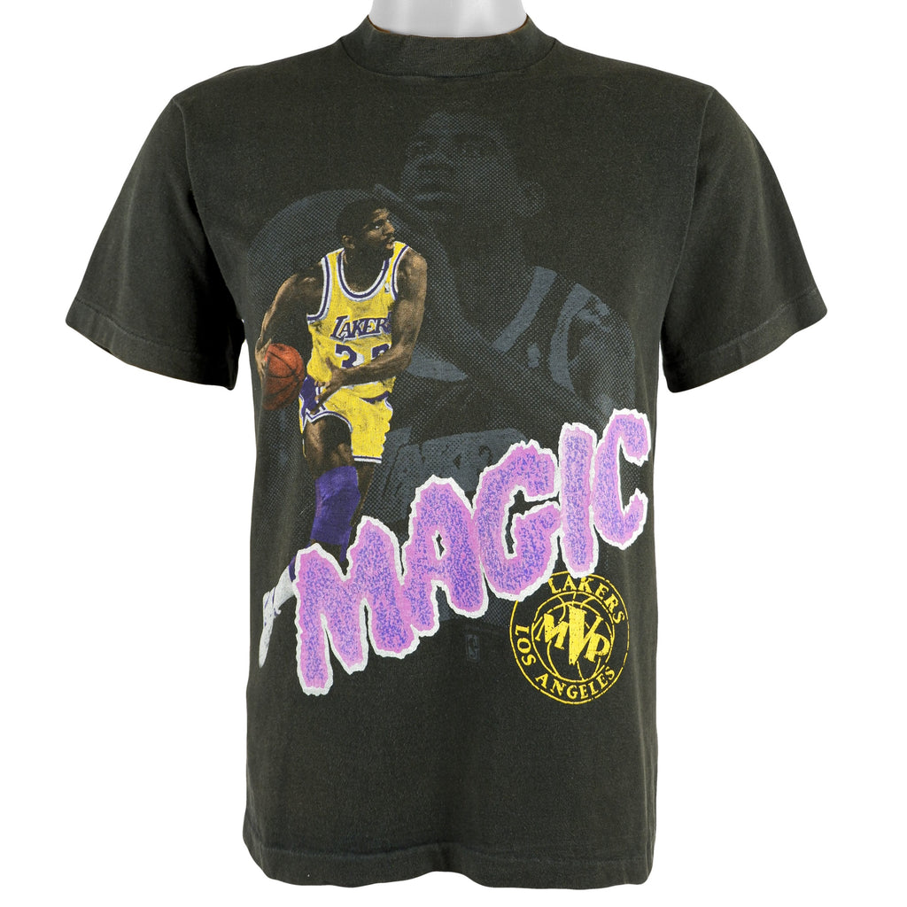 NBA - Los Angeles Lakers - MVP Magic Johnson T-Shirt 1990 Medium Vintage Retro Baskeball