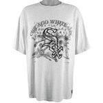 MLB (Nutmeg) - Chicago White Sox Big Logo T-Shirt 1990s X-Large Vintage Retro Baseball