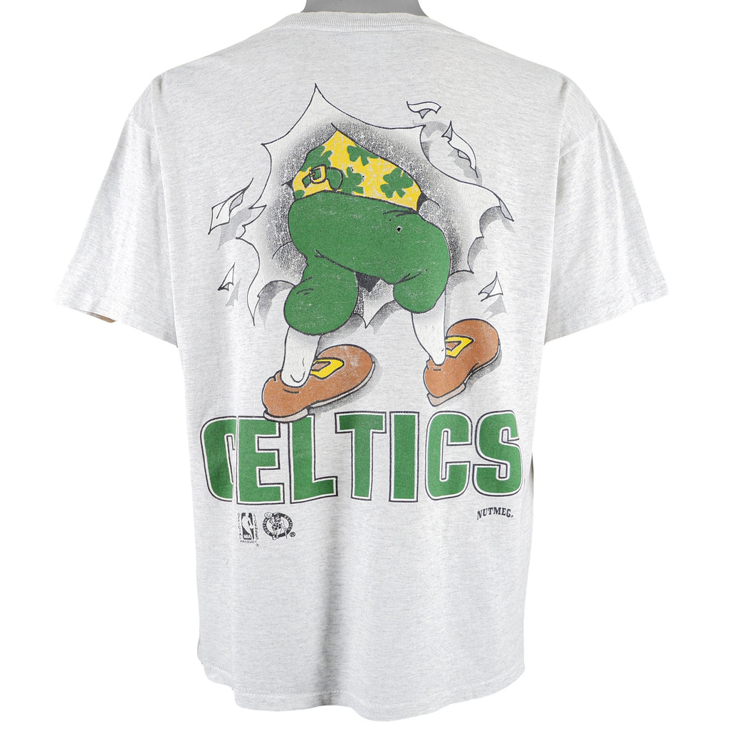 NBA (Nutmeg) - Boston Celtics Spell-Out T-Shirt 1990s Large Vintage Retro Basketball