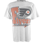 NHL (True-Fan) - Philadelphia Flyers Spell-Out T-Shirt 1995 Medium Vintage Retro Hockey