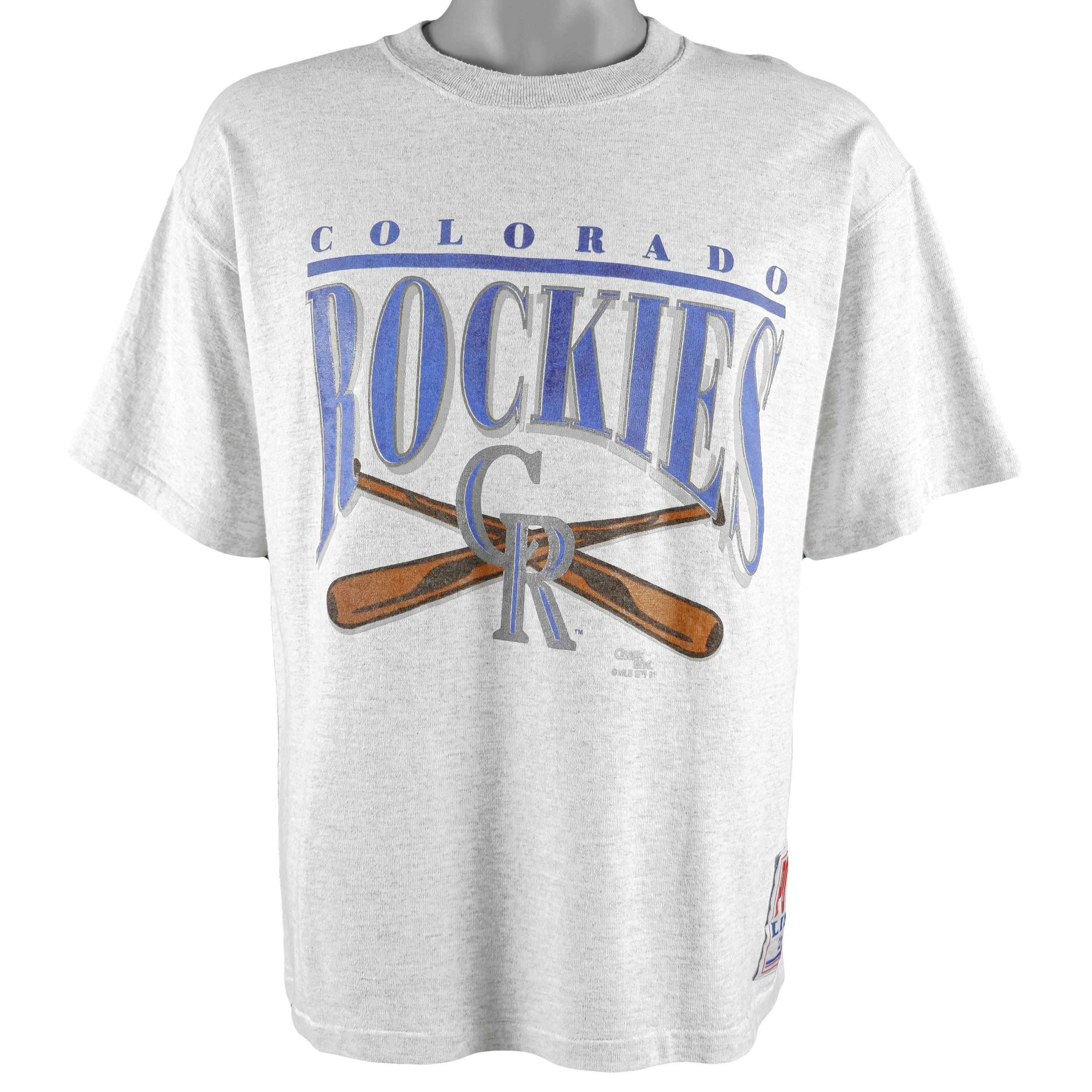 Vintage Rockies. T-shirt