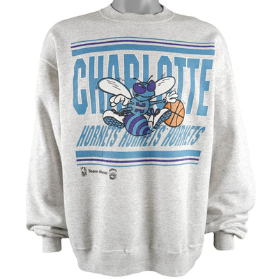 NBA (Hanes) - Charlotte Hornets Crew Neck Sweatshirt 1990s X-Large