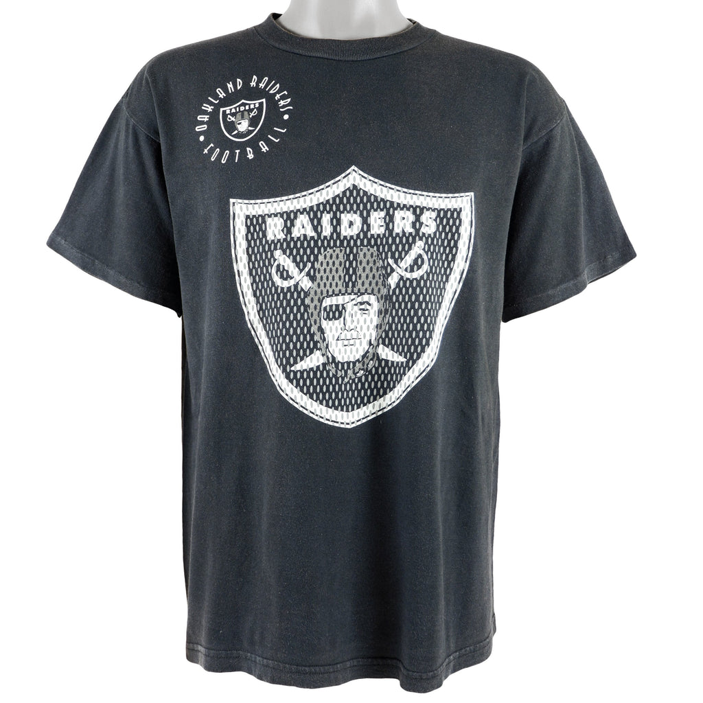 NFL (True Fan) - Oakland Raiders Spell-Out T-Shirt 1990s Large Vintage Retro Football