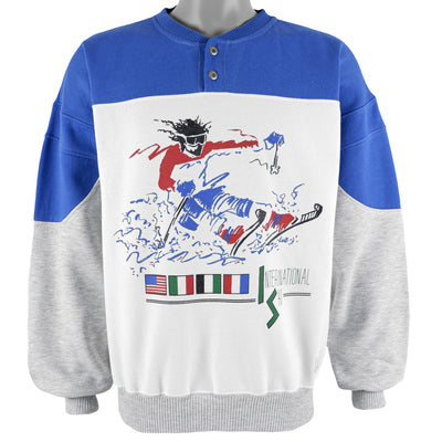 Vintage (Gear) - White International Ski Sweatshirt 1990s Medium