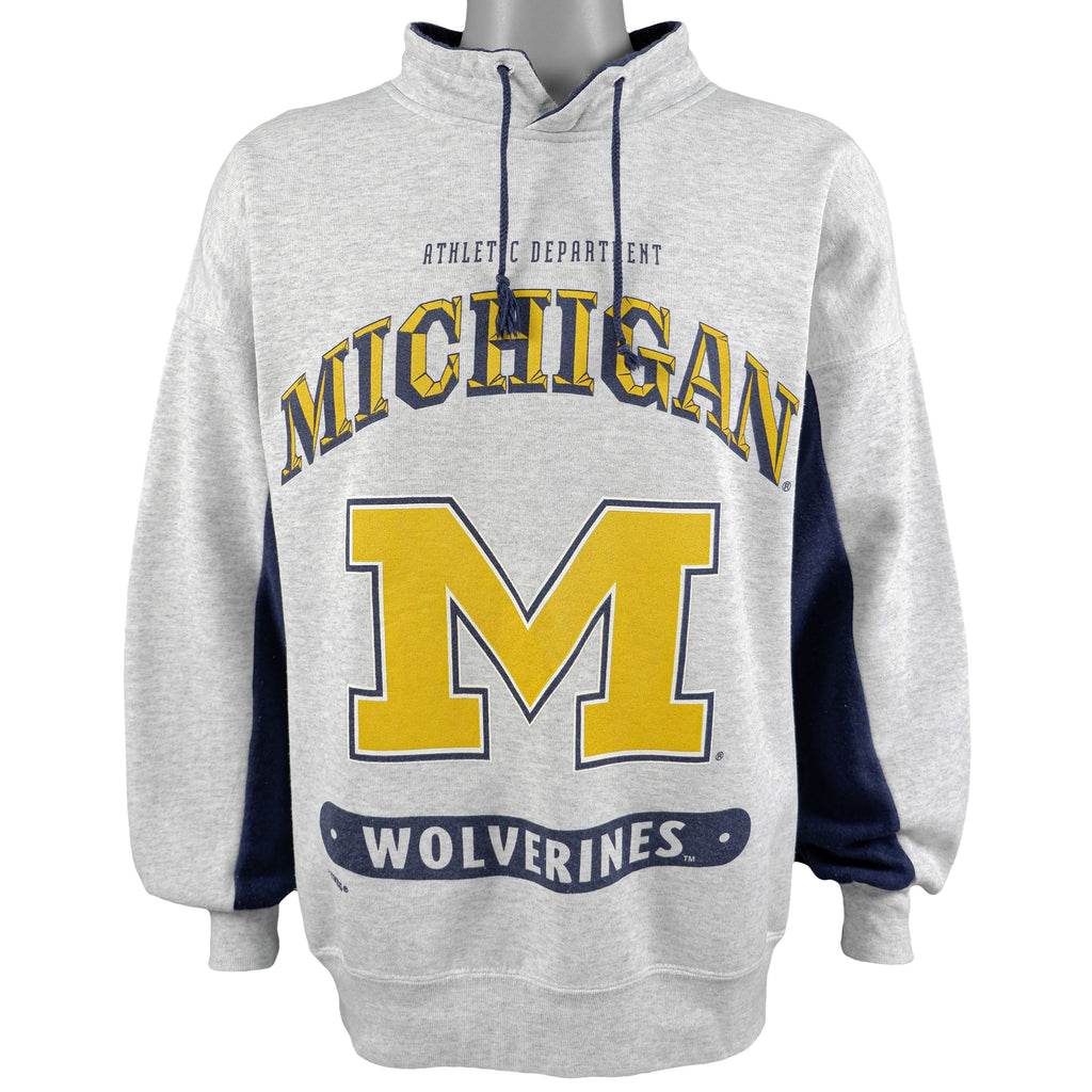 NFL (Nutmeg) - Michigan Wolverines Spell-Out Sweatshirt 1990s Large Vintage Retro Football