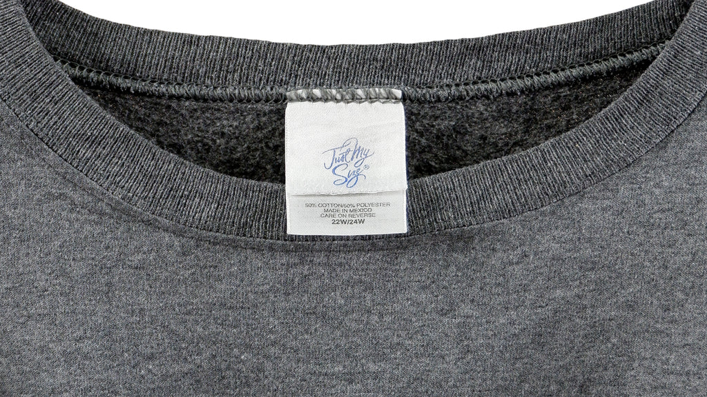 Vintage - In Memory of World Trade Center Crew Neck Sweatshirt 2001 XX-Large Vintage Retro