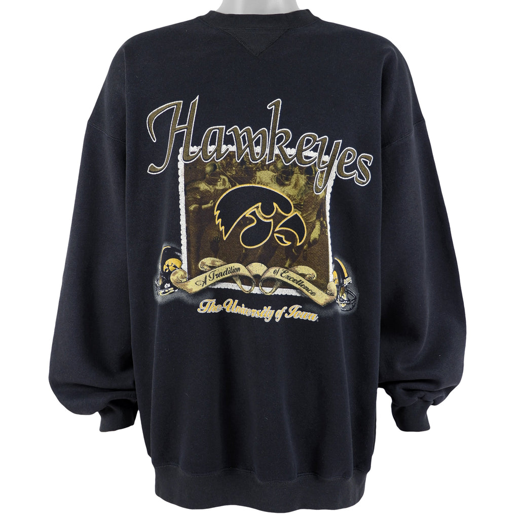 NCAA (TSI) - Univeristy of Iowa Hawkeyes Crew Neck Sweatshirt 1990s XX-Large Vintage Retro Football College