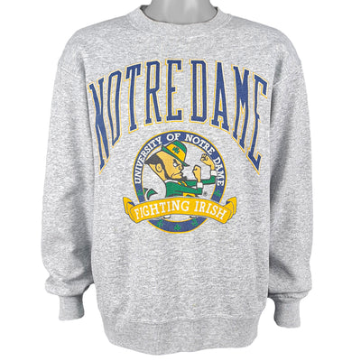 NCAA (Galt Sand) - Notre Dame Fighting Irish Spell-Out Sweatshirt 1990s Large