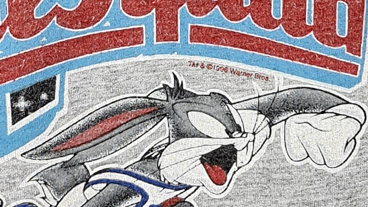 Looney Tunes (Space Jam) - Tune Squad Crew Neck Sweatshirt 1996 Medium Vintage Retro Basketball