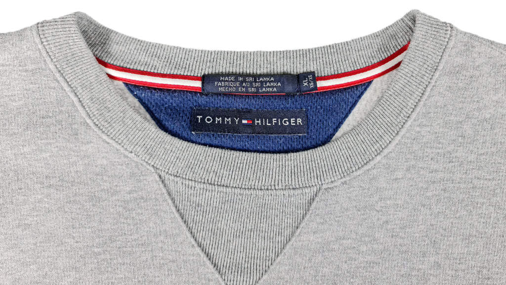 Tommy Hilfiger - Grey Spell-Out Crew Neck Sweatshirt 1990s X-Large Vintage Retro