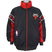 NBA (Pro Player) - Chicago Bulls Spell-Out Reversible Jacket 1990s X-Large Vintage Retro Basketball