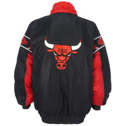 NBA (Pro Player) - Chicago Bulls Spell-Out Reversible Jacket 1990s X-Large Vintage Retro Basketball