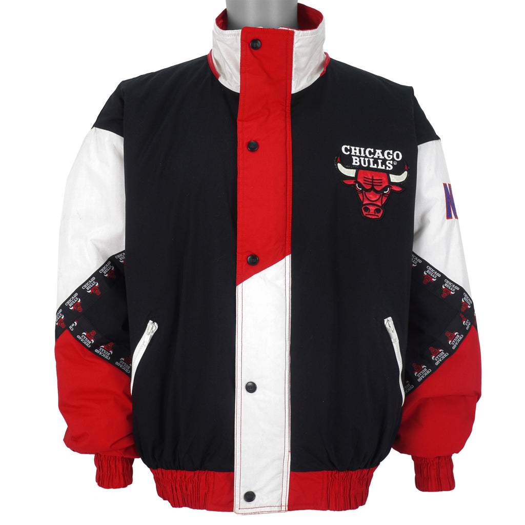 NBA (Pro Player) - Chicago Bulls Spell-Out Jacket 1990s X-Large Vintage Retro Basketball