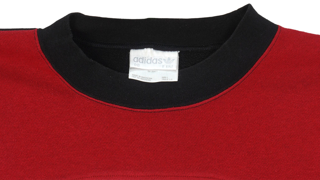 Adidas - Black & White Spell-Out Crew Neck Sweatshirt 1990s Large Vintage Retro