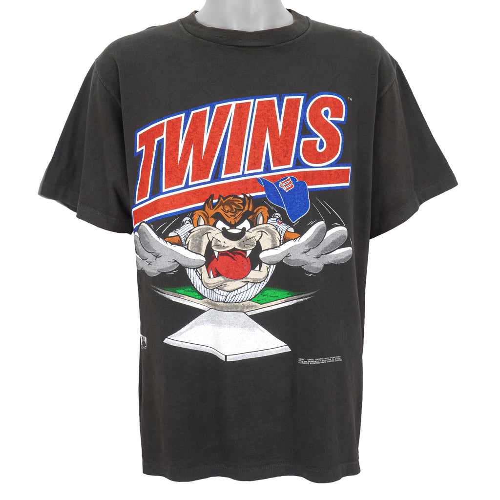 MLB (Changes)  - Minnesota Twins Tasmanian Devils Spell-Out T-Shirt 1992 X-Large Vintage Retro Baseball