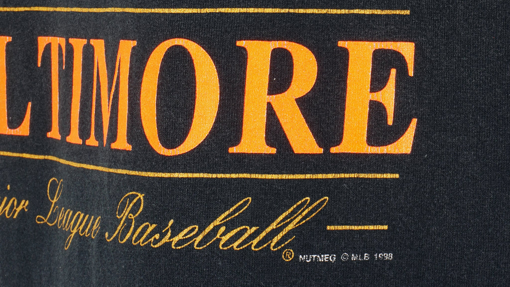 MLB (Lee) - Baltimore Orioles Spell-Out T-Shirt 1998 Large Vintage Retro Baseball