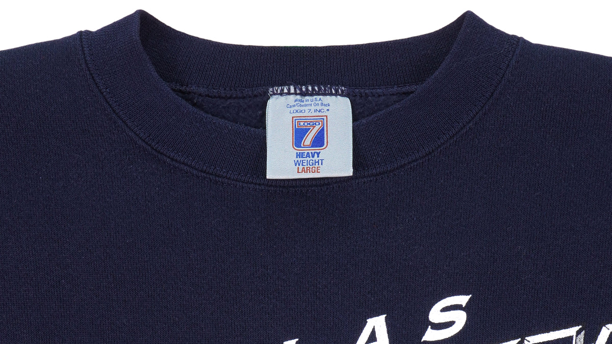NFL (Logo 7) - Dallas Cowboys Spell-Out Crew Neck Sweatshirt 1990s Large Vintage Retro Football