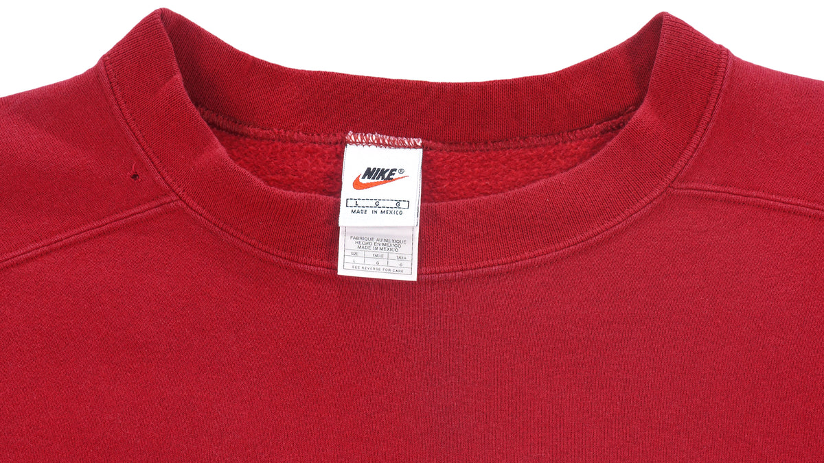 Nike - Red Classic Crew Neck Sweatshirt 1990s Large Vintage Retro