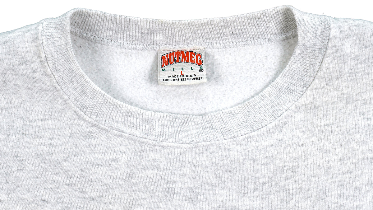 NCAA (Nutmeg) - Georgetown Hoyas Spell-Out Crew Neck Sweatshirt 1990s Large Vintage Retro Football College