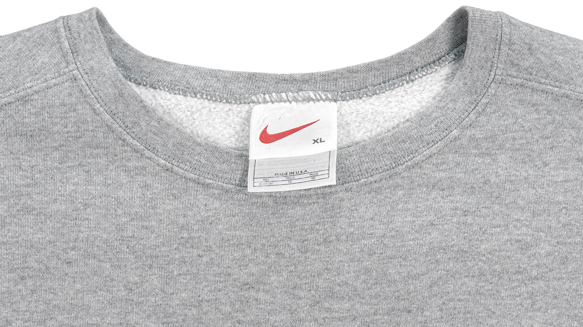 Nike - Grey Classic Crew Neck Sweatshirt 1990s X-Large Vintage Retro