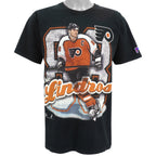 NHL - Philadelphia Flyers, Eric Lindros Spell-Out T-Shirt 1990s Large Vintage Retro Hockey