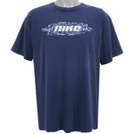 Nike - Dark Blue Spell-Out T-Shirt 2000s XX-Large