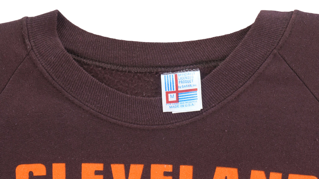 NFL (Garan Inc.) - Cleveland Browns Crew Neck Sweatshirt 1990s Medium Vintage Retro