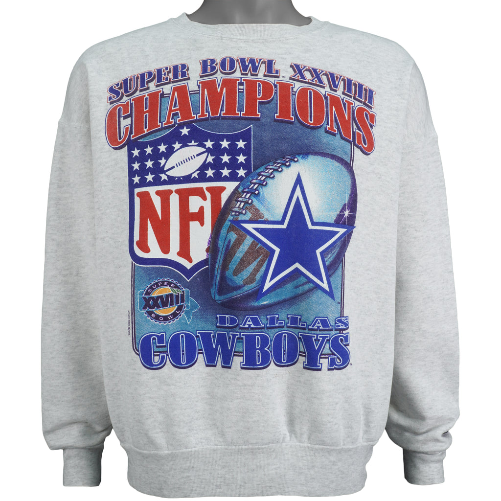 Starter - Dallas Cowboys, Super Bowl Champions Spell-Out Sweatshirt 2004 Large Vintage Retro Football