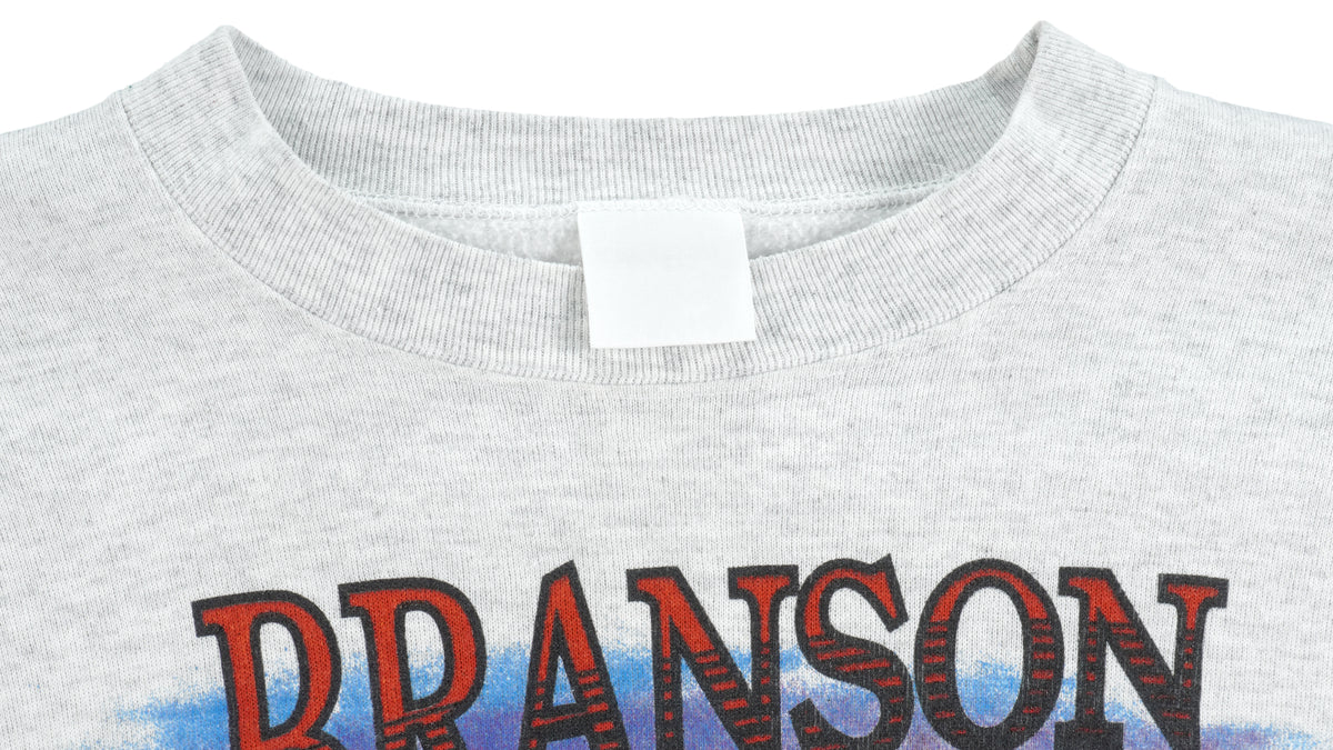 Vintage - Branson, Missouri Crew Neck Sweatshirt 1990s Large Vintage Retro