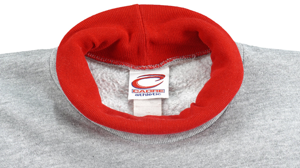 NBA (Cadre Athletic) - Chicago Bulls Spell-Out Turtle Neck Sweatshirt 1990s Large Vintage Retro Basketball