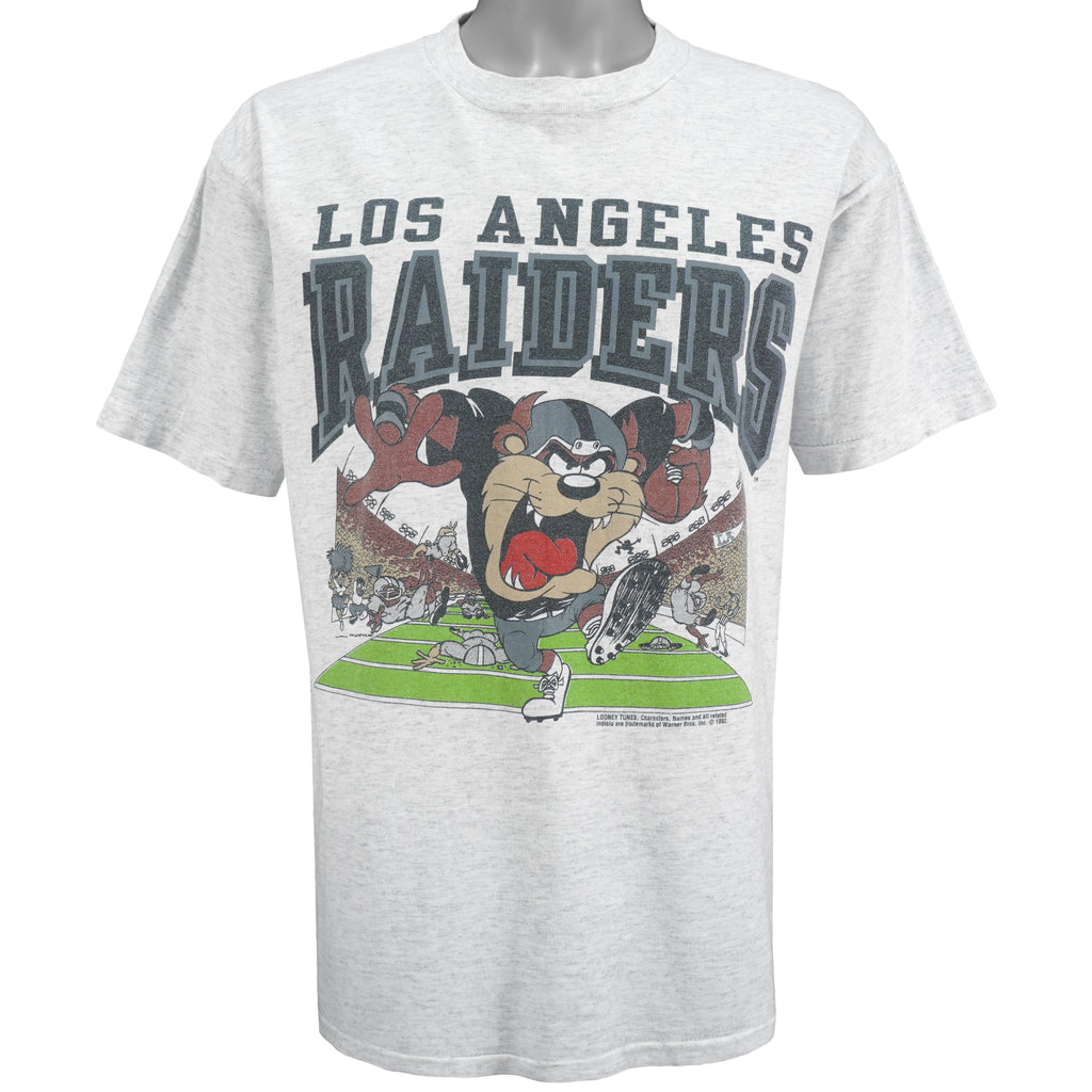 NFL (Jostens) - Oakland Raiders X Taz T-Shirt 1992 Medium Vintage Retro Football
